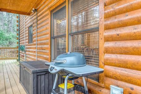 The Great Escape - Min From Parkway With Hot Tub Villa Gatlinburg Buitenkant foto